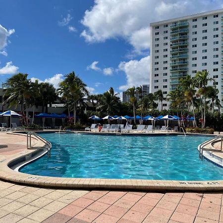 Sunny Isles Comfor Apartments Ocean Reserve マイアミビーチ エクステリア 写真