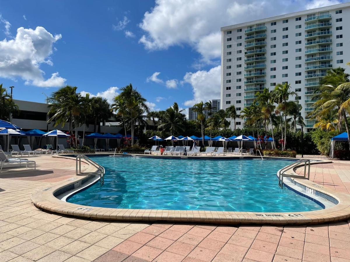 Sunny Isles Comfor Apartments Ocean Reserve マイアミビーチ エクステリア 写真